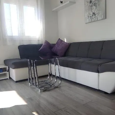 Διαμέρισμα K&s